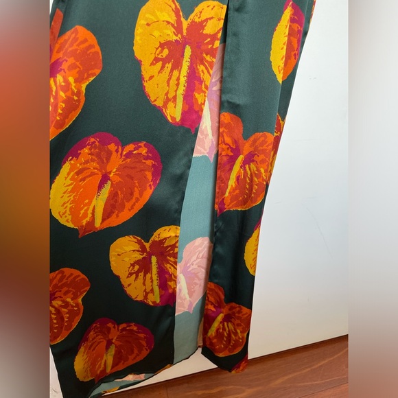 Brand new reformation Frankie Silk Dress - Picture 4 of 14